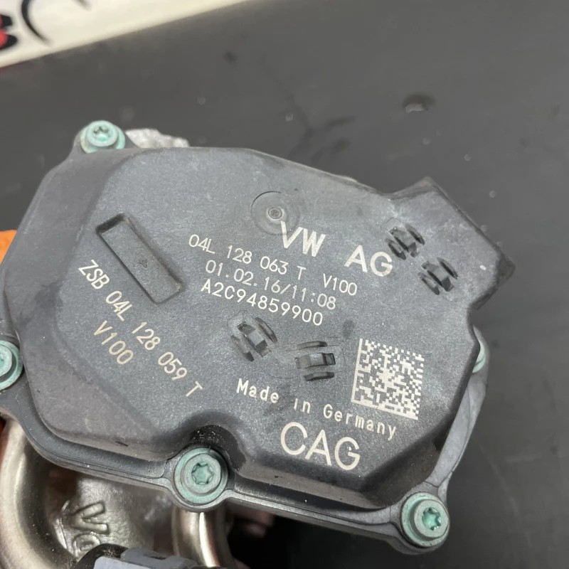 Clapeta de acceleratie / Audi A4 B9 2018 / Motor, racire si evacuare