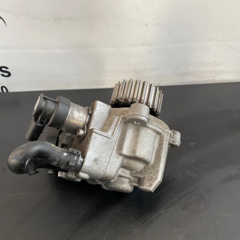 Pompa de injectie inalte / Audi A4 B9 2017 / Motor, racire si evacuare