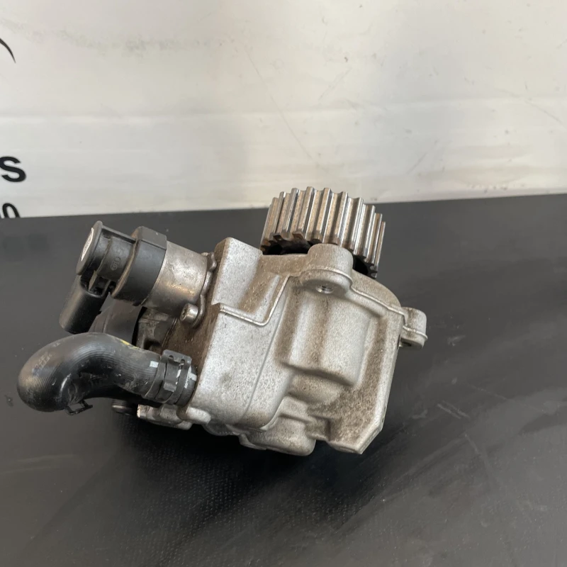 Pompa de injectie inalte / Audi A4 B9 2017 / Motor, racire si evacuare