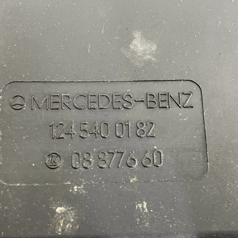 Capac cutie sigurante / Mercedes-Benz SL R129 1992 / Motor, racire si evacuare