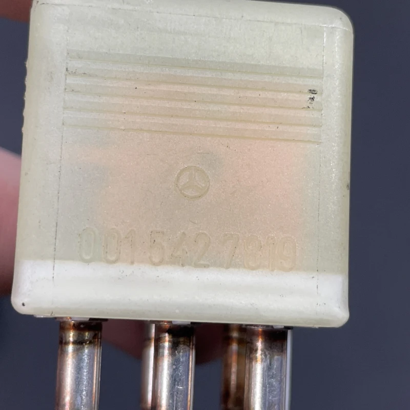 Relee / Mercedes-Benz SL R129 1992 / Audio si electronice