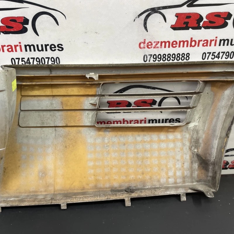 Ornament aripa stanga fata / Mercedes-Benz SL R129 1993 / Caroserie, oglinzi si faruri