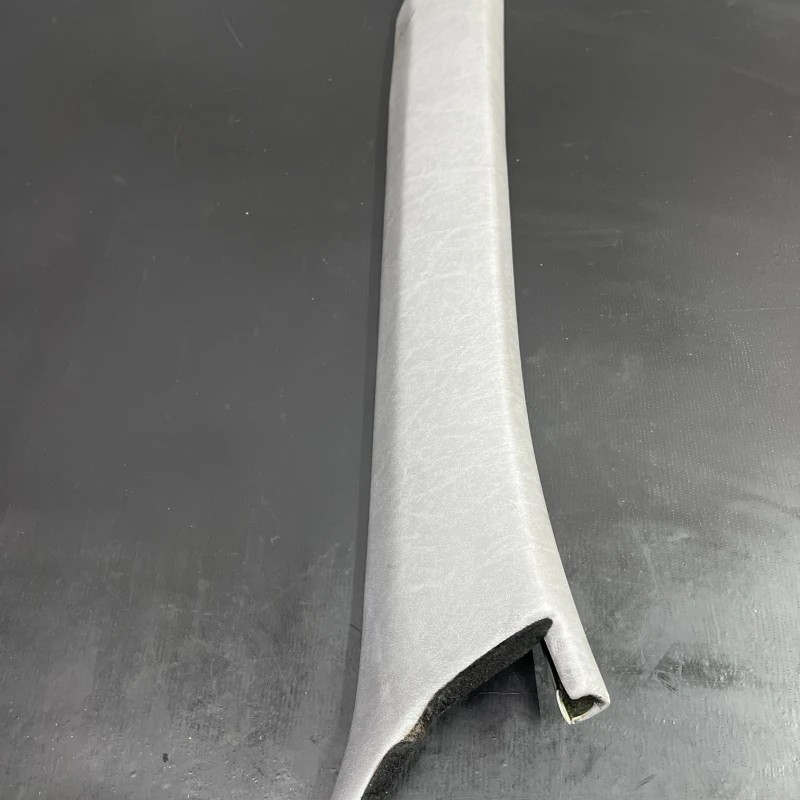 Ornament stalp / Mercedes-Benz SL R129 1993 / Interior