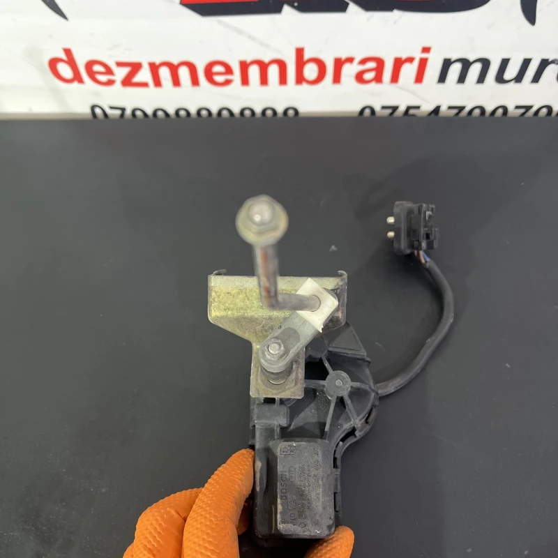 Motoras stergator far / Mercedes-Benz SL R129 1992 / Audio si electronice