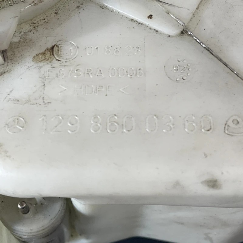 Vas lichid parbriz strop gel / Mercedes-Benz SL R129 1993 / Caroserie, oglinzi si faruri