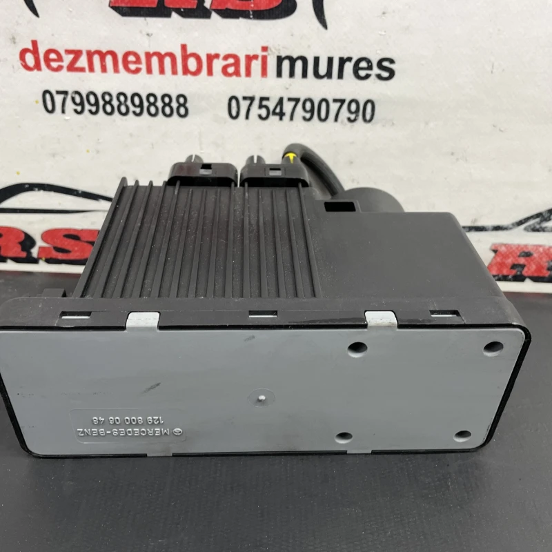 Pompa vacum / Mercedes-Benz SL R129 1992 / Audio si electronice