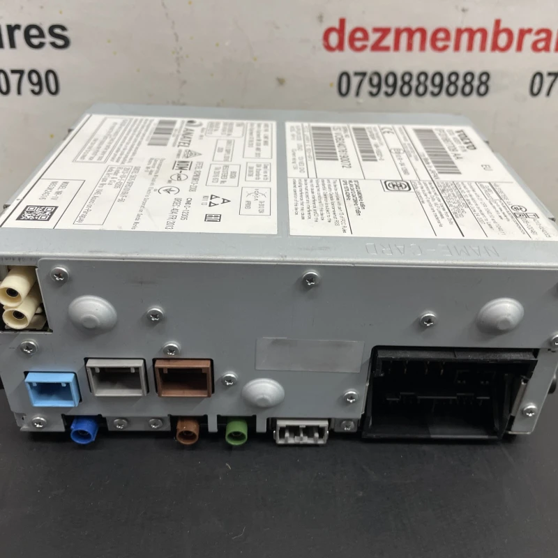 Radio CD / Volvo XC60 D4 2016 / Audio si electronice