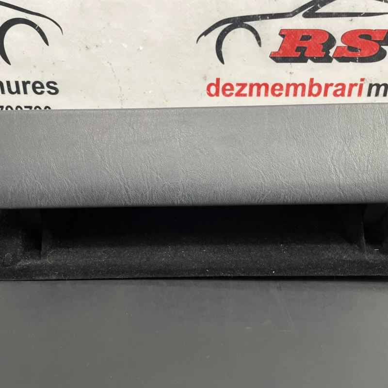 Torpedou central / Mercedes-Benz SL R129 1992 / Interior