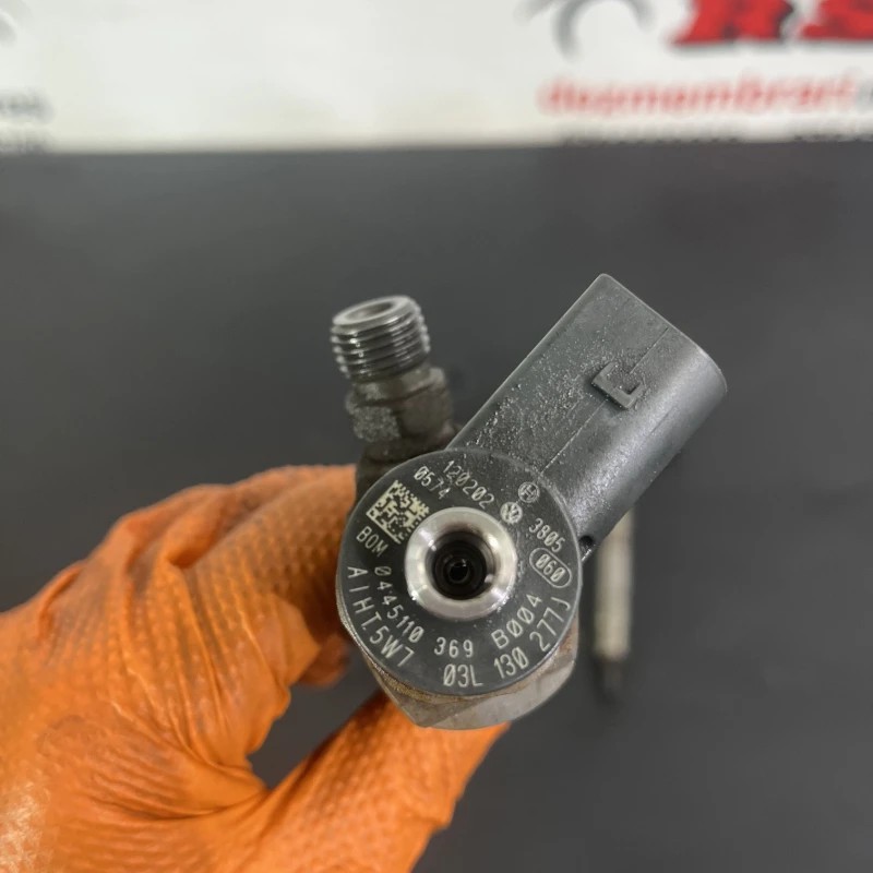 Injector / Volkswagen Passat B7 2012 / Motor, racire si evacuare