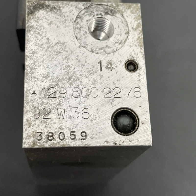 Pompa hidraulica soft top / Mercedes-Benz SL R129 1992 / Motor, racire si evacuare