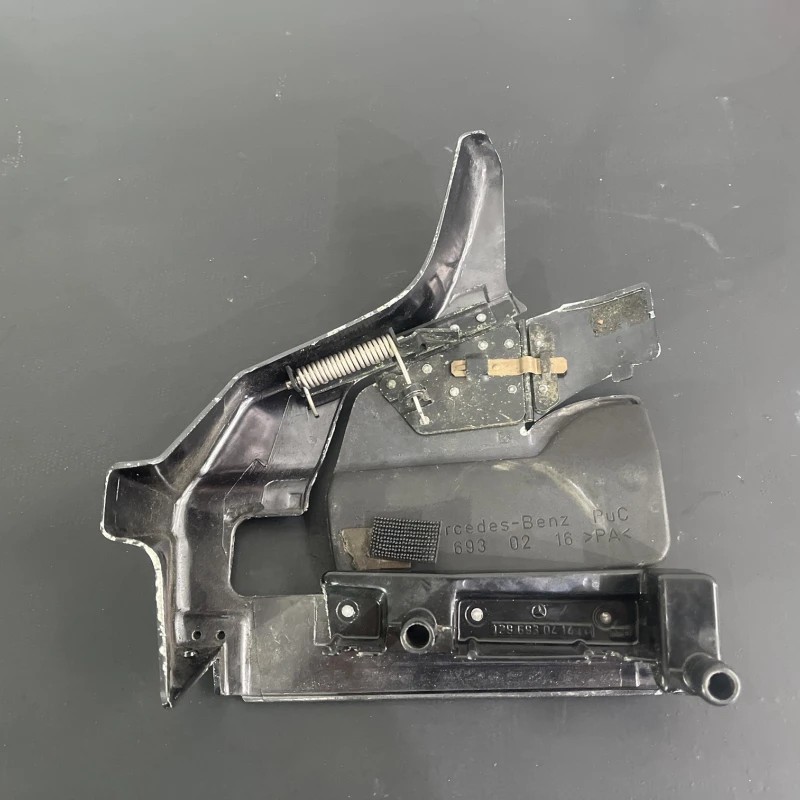 Capac sistem decapotare dreapta / Mercedes-Benz SL R129 1993 / Caroserie, oglinzi si faruri