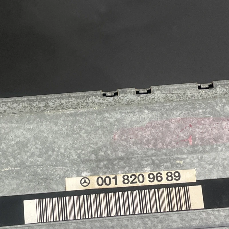 Amplificator audio / Mercedes-Benz SL R129 1992 / Audio si electronice