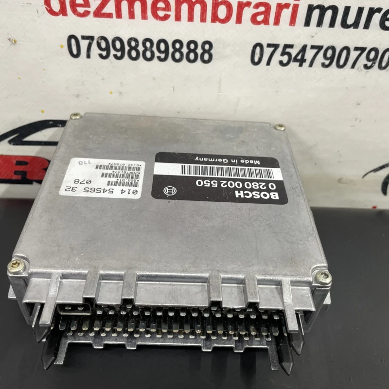 Calculator motor ecu Mercedes-Benz 