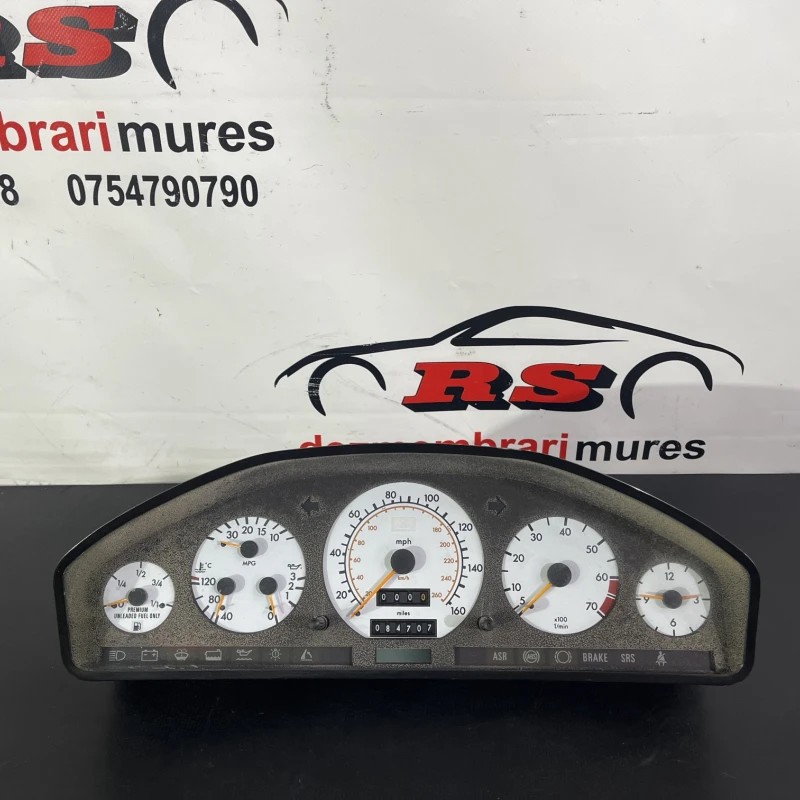 Ceas bord / Mercedes-Benz SL R129 1993 / Audio si electronice