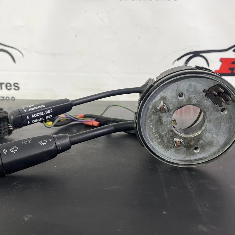 Spira volan cu manete / Mercedes-Benz SL R129 1993 / Audio si electronice