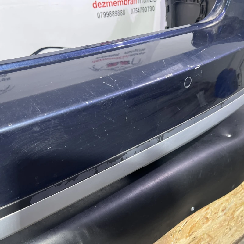 Bara spate / Volkswagen Passat B7 2014 / Caroserie, oglinzi si faruri