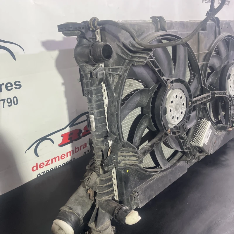 Radiator apa cu electroventilator si intercooler / Audi A4 B8 facelift 2014 / Caroserie, oglinzi si faruri