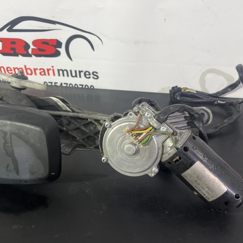 Ansamblu stergatoare parbriz cu motoras / Mercedes-Benz SL R129 1993 / Caroserie, oglinzi si faruri