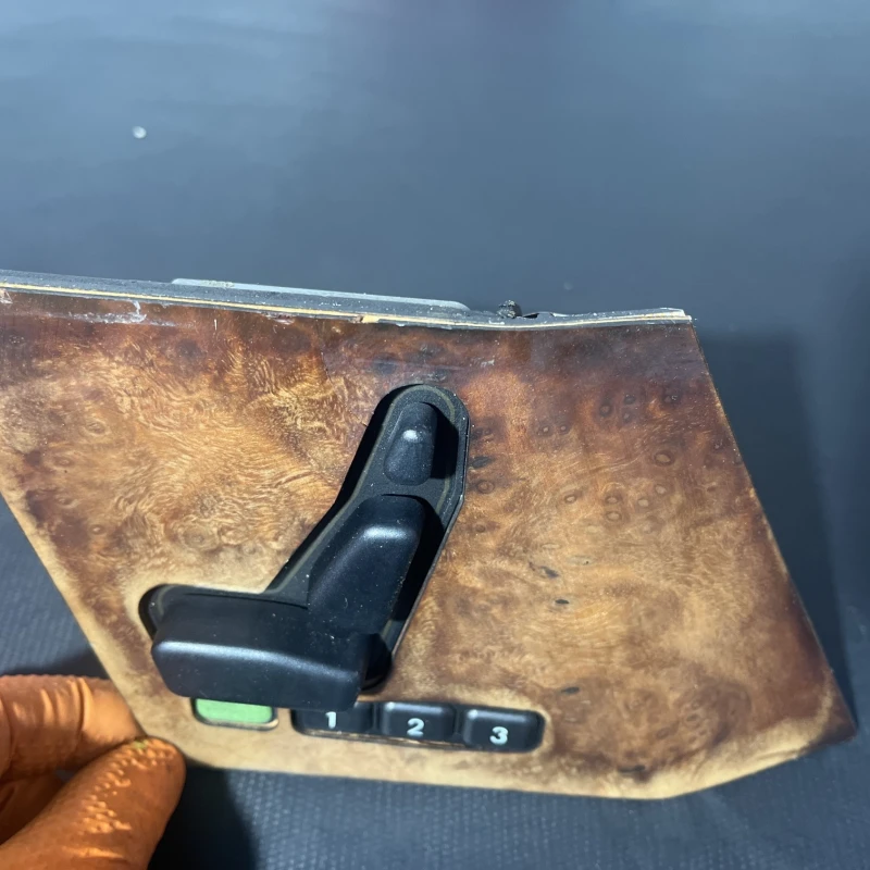 Butoane reglare scaun dreapta fata / Mercedes-Benz SL R129 1992 / Interior