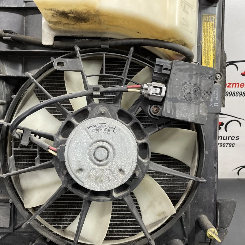 Set radiatoare / Lexus RX 400h XU30 2007 / Motor, racire si evacuare