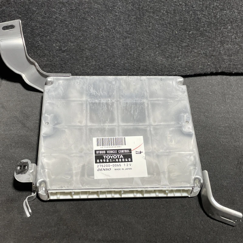 Calculator motor ecu Lexus 