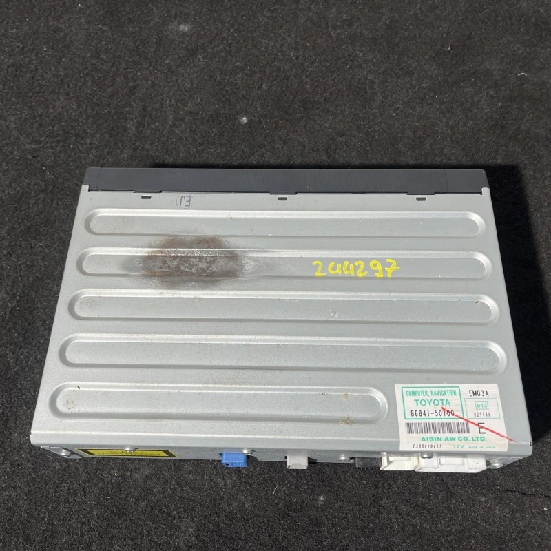 Navigatie sistem multimedia / Lexus RX 400h XU30 2007 / Audio si electronice