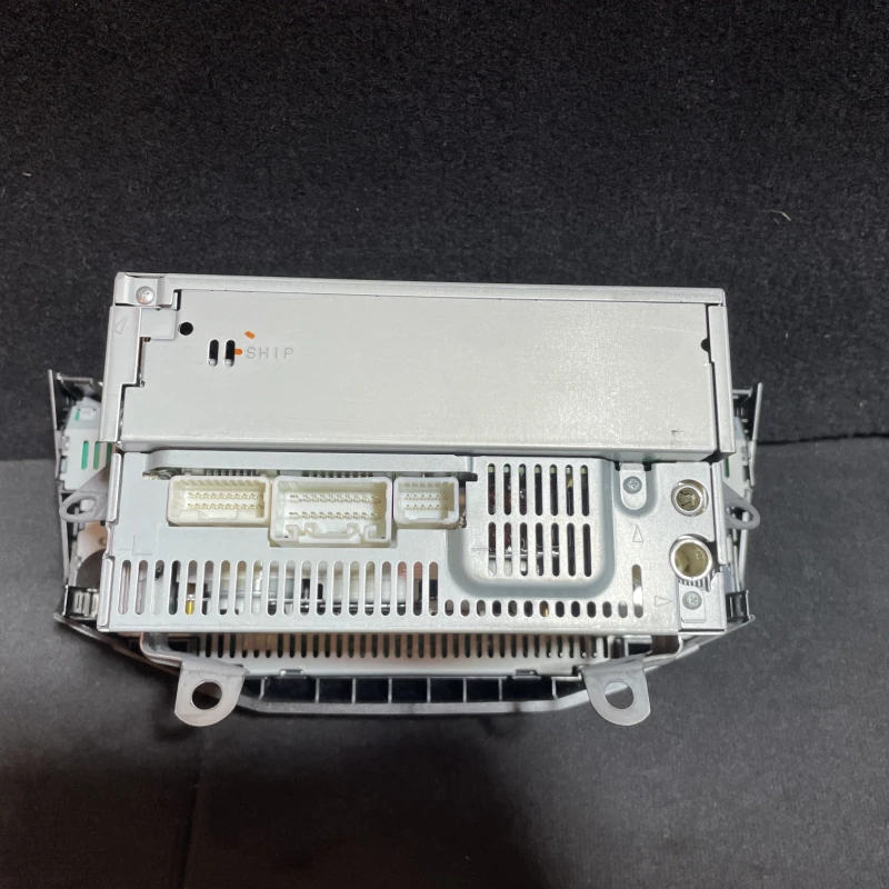 Radio CD / Lexus RX 400h XU30 2007 / Audio si electronice