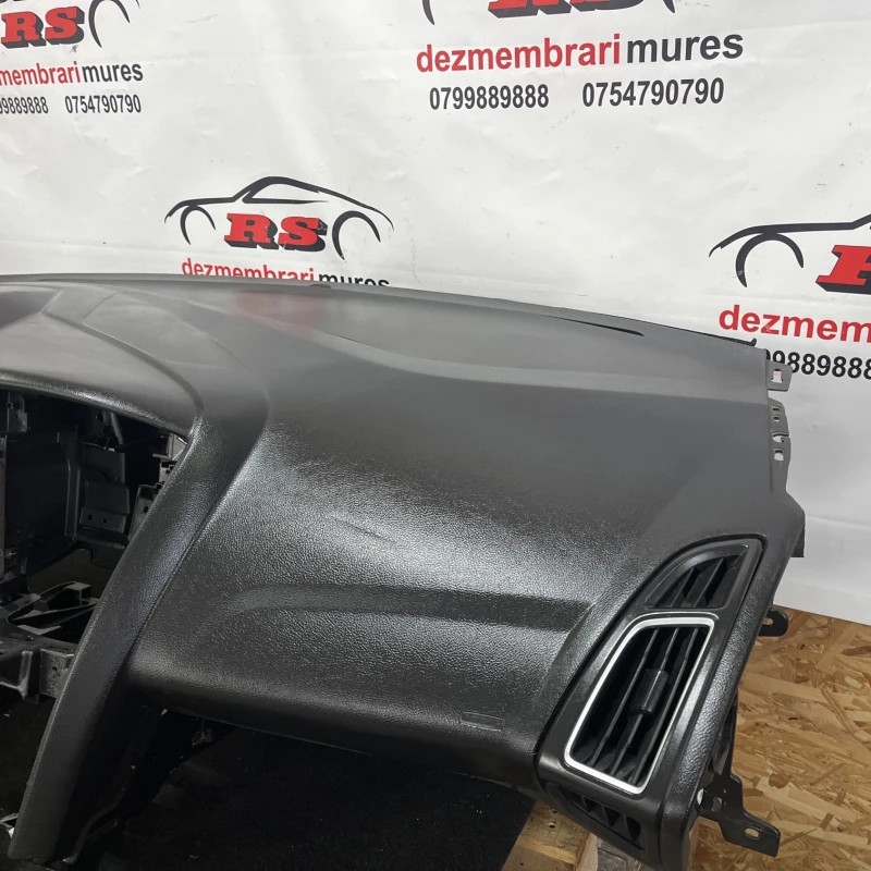 Plansa bord / Ford Focus MK4 2015 / Interior