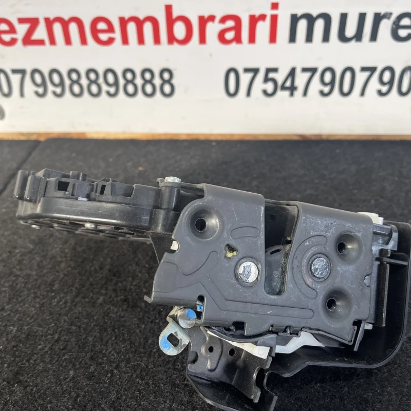 Iala broasca usa dreapta spate / Volvo XC60 D5 2009 / Caroserie, oglinzi si faruri