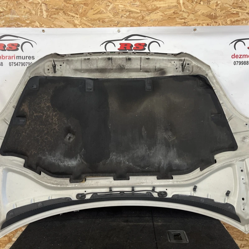 Capota / Volvo XC60 D5 2009 / Caroserie, oglinzi si faruri