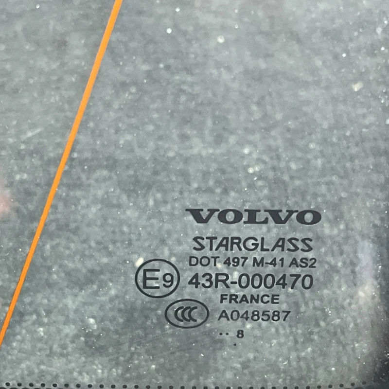Geam caroserie dreapta spate / Volvo XC60 D5 2009 / Caroserie, oglinzi si faruri