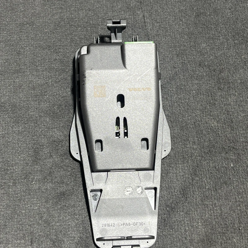 Senzor franare de urgenta / Volvo XC60 D5 2009 / Audio si electronice