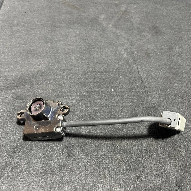 Camera parbriz / Volvo XC60 D5 2009 / Audio si electronice