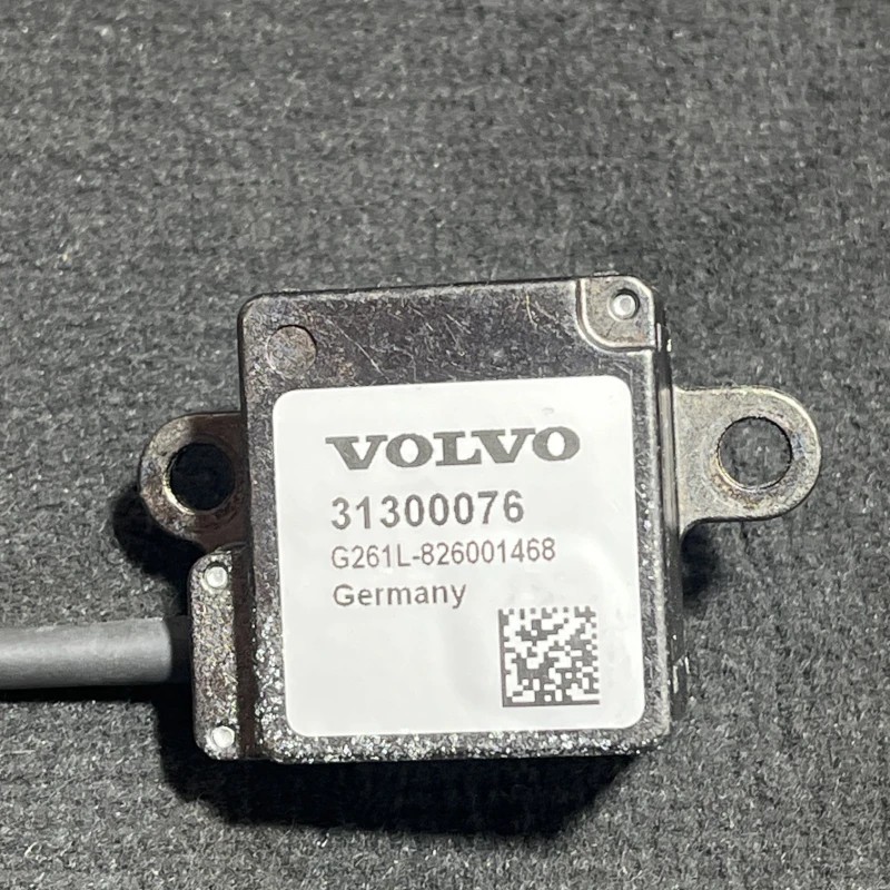 Camera parbriz / Volvo XC60 D5 2009 / Audio si electronice
