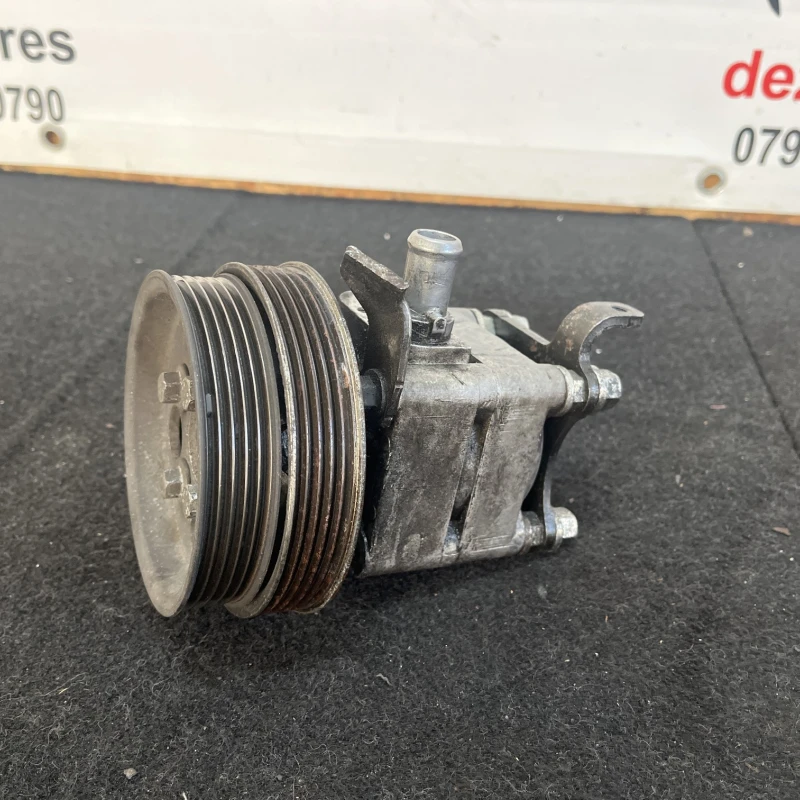 Pompa servo / Volvo XC60 D5 2009 / Directie si suspensie