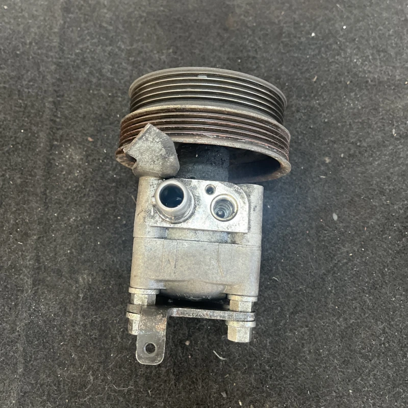 Pompa servo / Volvo XC60 D5 2009 / Directie si suspensie