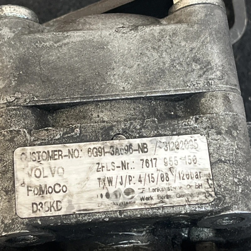 Pompa servo / Volvo XC60 D5 2009 / Directie si suspensie