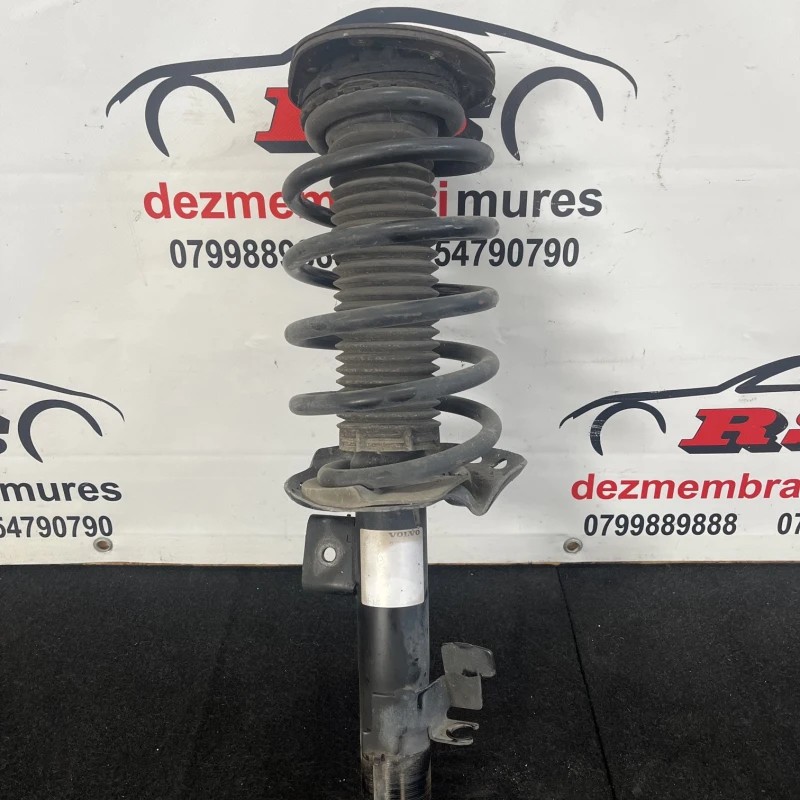 Amortizor telescop cu arc stanga fata / Volvo XC60 D5 2009 / Directie si suspensie