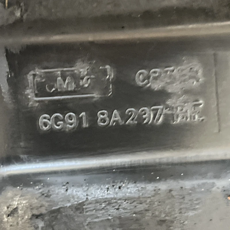 Suport radiatoare / Volvo XC60 D5 2009 / Caroserie, oglinzi si faruri