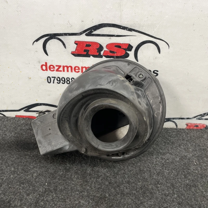 Capac usa rezervor / Volvo XC60 D5 2009 / Caroserie, oglinzi si faruri