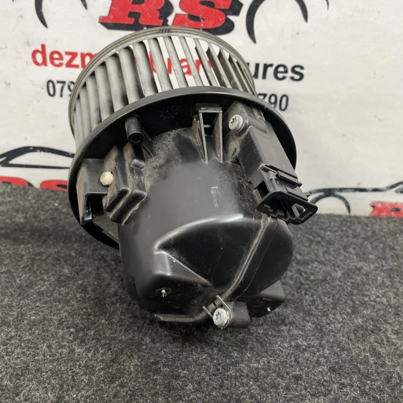 Ventilator aeroterma bord / Volvo XC60 D5 2009 / Climatizare