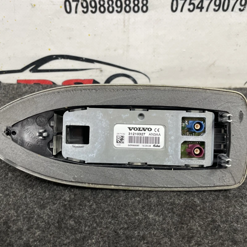 Antena radio / Volvo XC60 D5 2009 / Audio si electronice