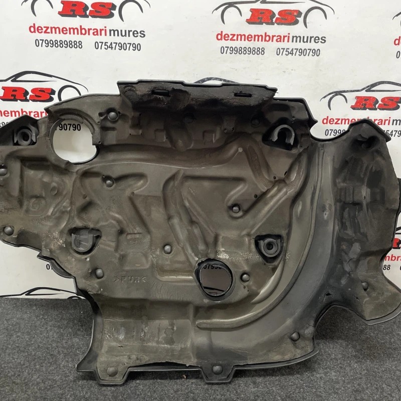 Capac motor / Volvo XC60 D5 2009 / Motor, racire si evacuare