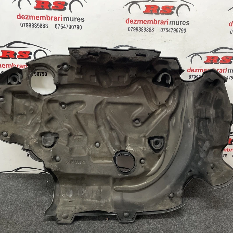 Capac motor / Volvo XC60 D5 2009 / Motor, racire si evacuare