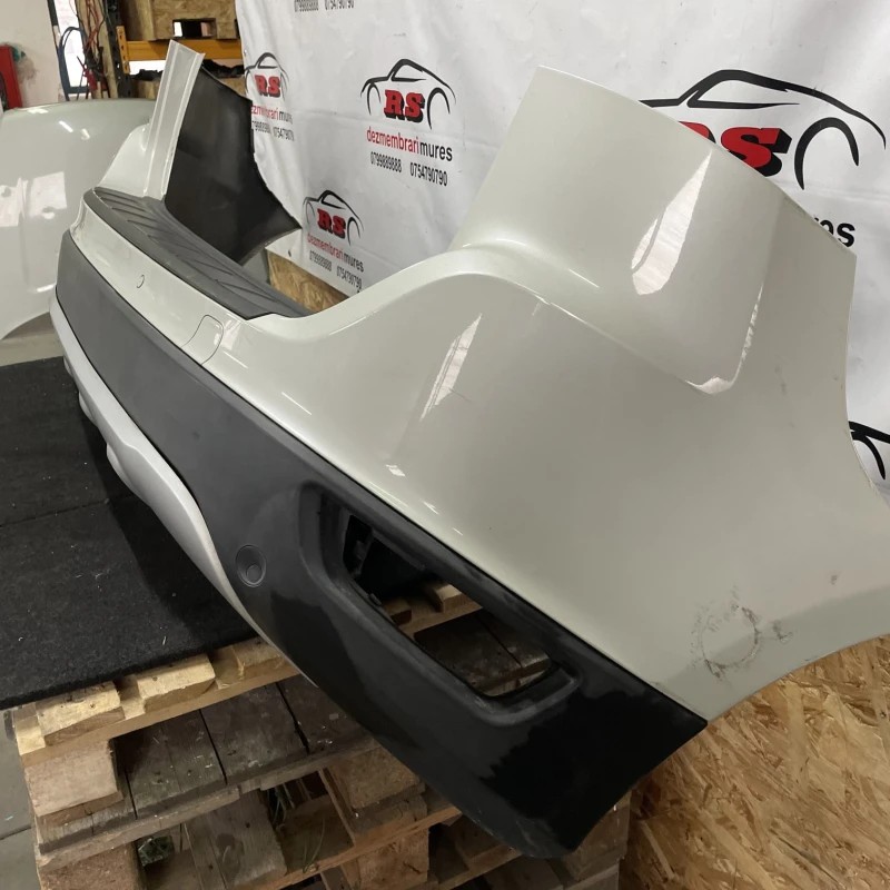 Bara spate / Volvo XC60 D5 2009 / Caroserie, oglinzi si faruri