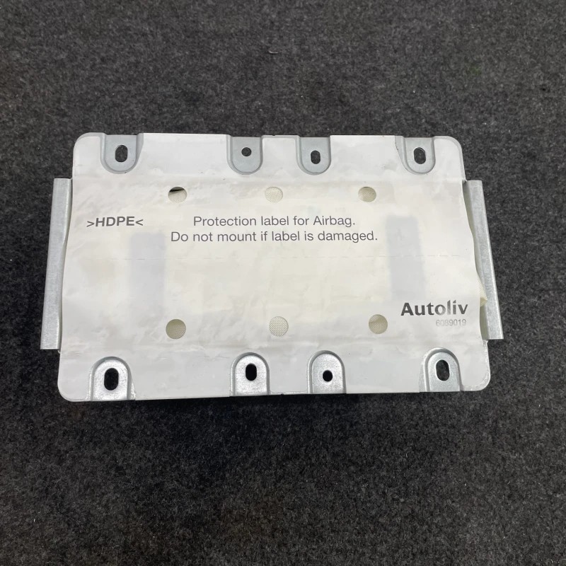 Airbag pasager / Volvo XC60 D5 2009 / Interior