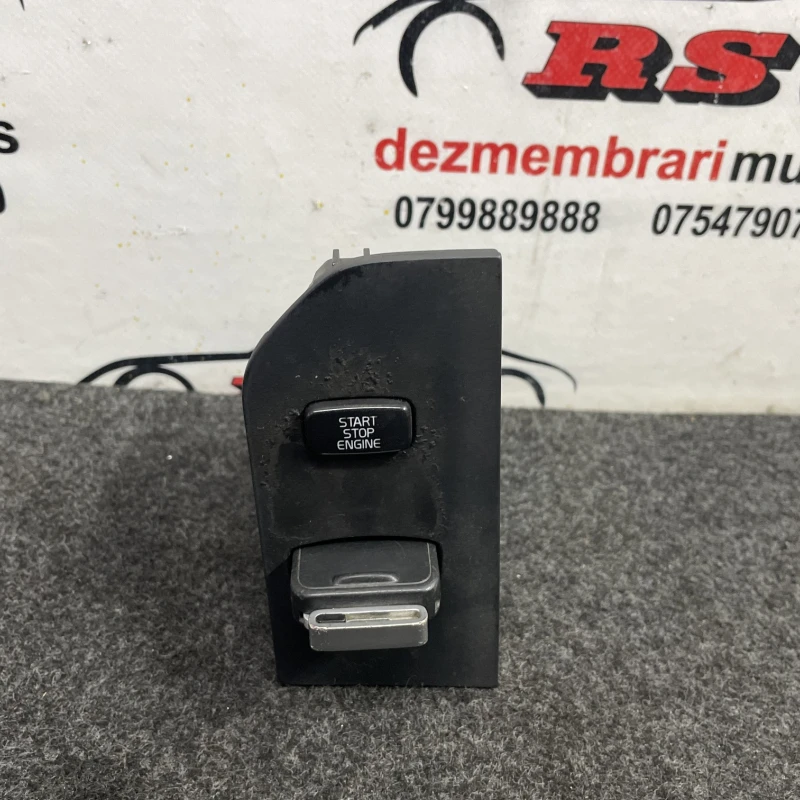Contact cu cheie / Volvo XC60 D5 2009 / Interior