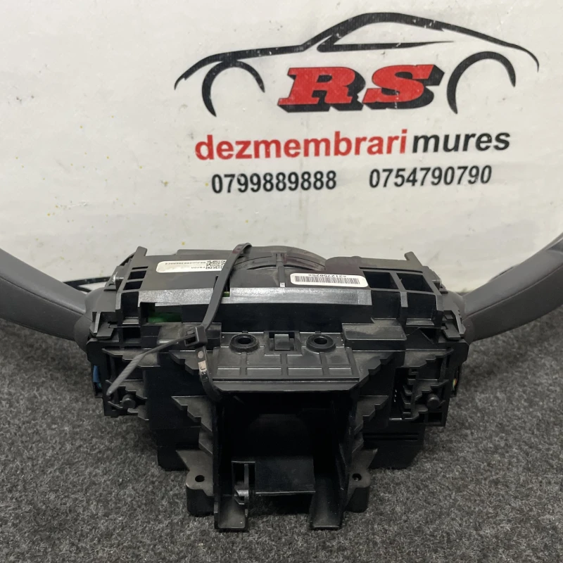 Spira volan cu manete / Volvo XC60 D5 2009 / Audio si electronice