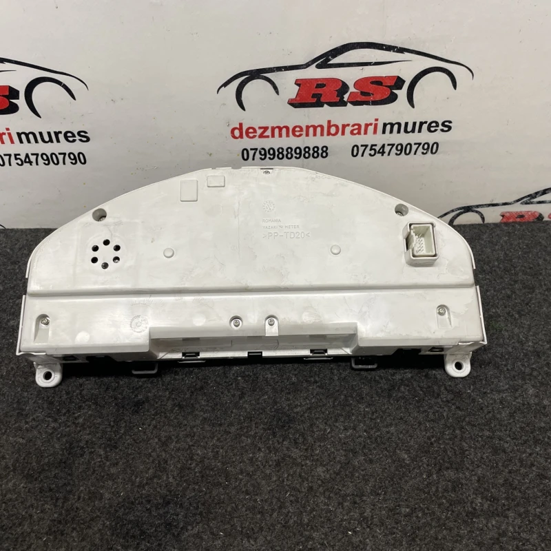 Ceas bord / Volvo XC60 D5 2009 / Audio si electronice