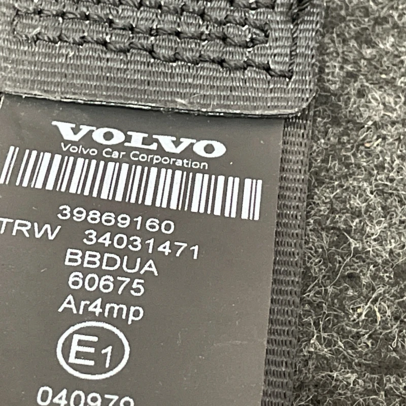 Centura stanga spate / Volvo XC60 D5 2009 / Interior
